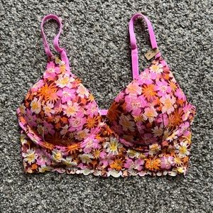 VS PINK push-up floral bralette SET, Size S NWT, WITH MATCHING BOTTOMS.